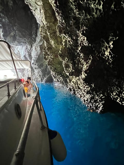 Giardini Naxos: Taormina & Isola Cruise Bella with Aperitif - Practical advice for a smoother trip