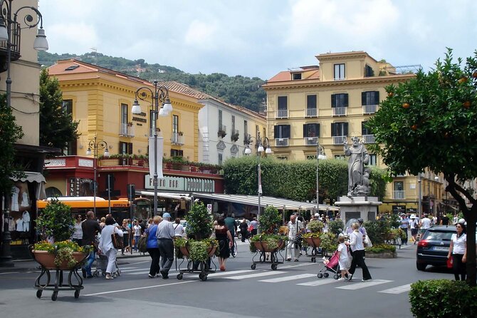 Group Tour to Sorrento, Positano, Amalfi with Optional Boat Ride - Positano: beautiful, steep, and easy to underestimate