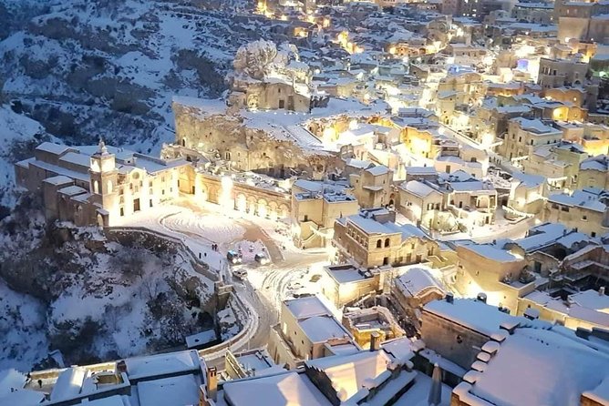 Guided Tour of Matera Sassi - Piazzetta Pascoli and the final view