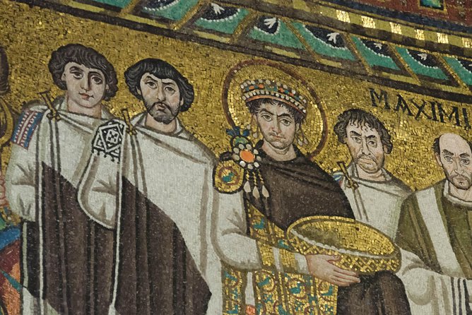 Guided Tour of Mosaic Tiles in Ravenna - Galla Placidia and the ceiling that caught Dante’s eye