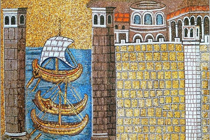 Guided Tour of Mosaic Tiles in Ravenna - The Neonian Baptistery and its blue apostle procession