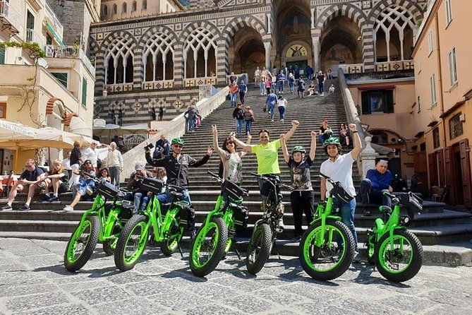 Guided tour of Naples by FAT electric bike - Posillipo and Virgiliano Park