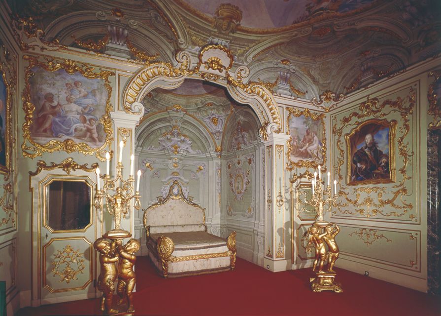 Guided Tour of Rolli Palaces UNESCO Site, Genoa - Starting on Via Garibaldi