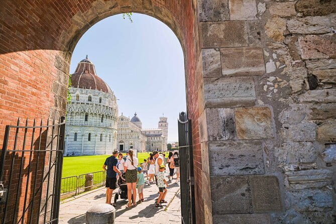 Half-Day Excursion to Pisa and the Leaning Tower from Florence - Why Pisa works as a day trip from Florence