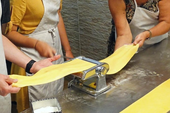 Hands-On Pasta Cooking Class in Florence with optional Pizza - Meeting in Central Florence, Then Heading to the Kitchen