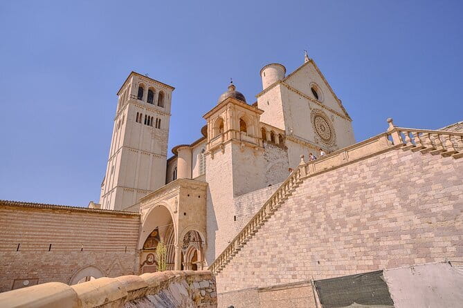 Heart of Italy Day Trip: Visit Perugia and Assisi from Florence - Perugia: medieval streets and Umbrian chocolate