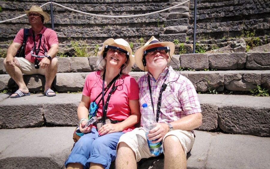 Herculaneum: 3D Walking Tour with Skip-the-Line Ticket - Walking Through Temples, Houses, and Squares