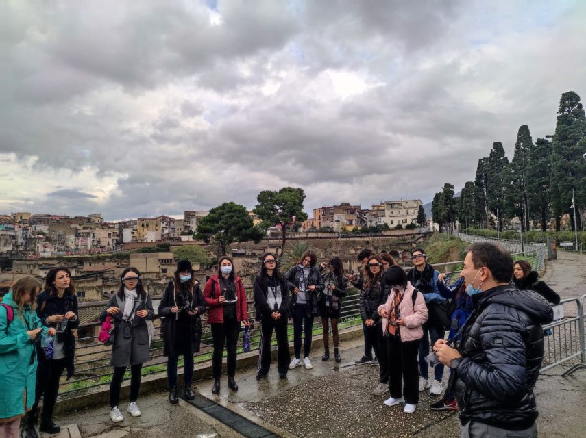 Herculaneum: 3D Walking Tour with Skip-the-Line Ticket - The Human Side of the Tour