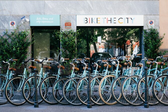 Highlights and hidden gems of Milan Bike Tour - Why a bike is a smart first look at Milan