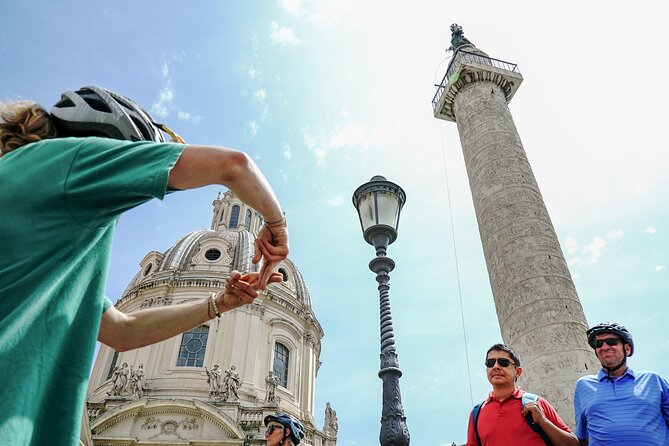 Highlights & Hidden Gems Tour with Top E-bike - Rome’s quieter historic corners