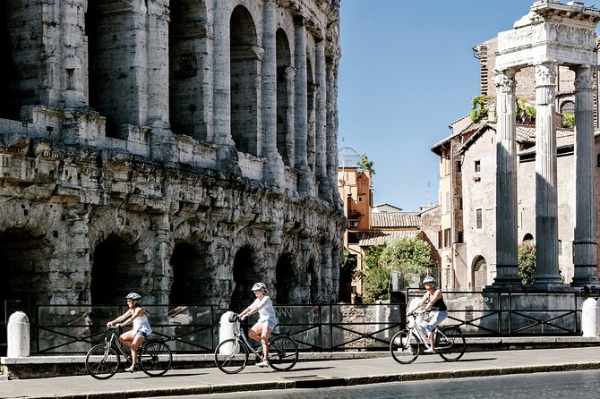 Highlights & Hidden Gems Tour with Top E-bike - The final climb to Michelangelo’s piazza