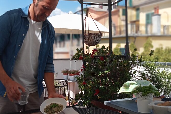 Homemade Pasta and Pesto Class with a Local Chef in Genoa - Five things to know before you book