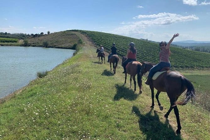 Horseback Ride in S.Gimignano with Tuscan Lunch Chianti Tasting - San Gimignano, towers, gelato, and narrow lanes