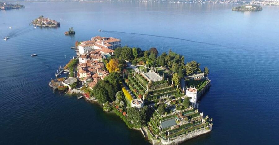 Isola dei Pescatori and Isola Bella Hop-on Hop-off Boat - Isola dei Pescatori, the island for wandering and lunch