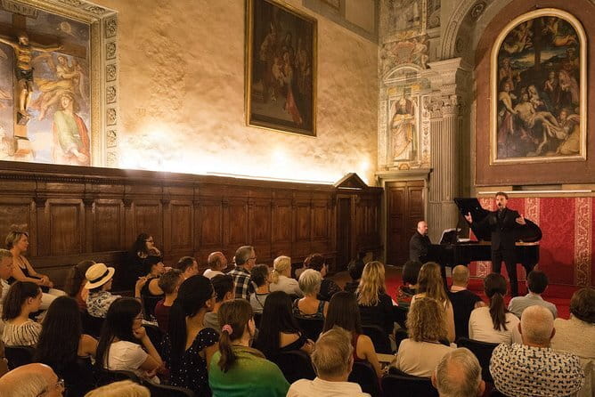 Italian Opera Concert Ticket in Florence’s Santa Monaca Church - Why this small concert works in Florence