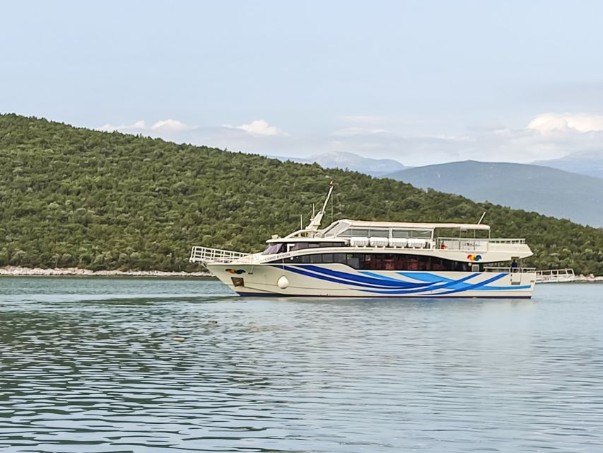 La Spezia: Cinque Terre Tour by Boat - Why see Cinque Terre by boat?