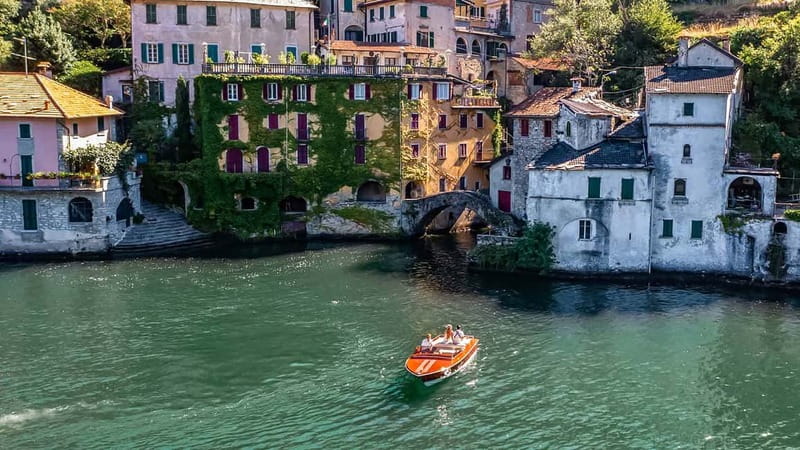 Lake Como: Classic Boat Private Tour - Why Lake Como works so well by boat