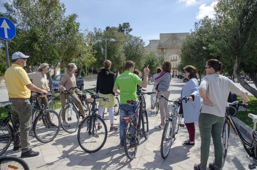 Lecce: City Highlights Guided Tour by Bike - Five things to know before riding through Lecce