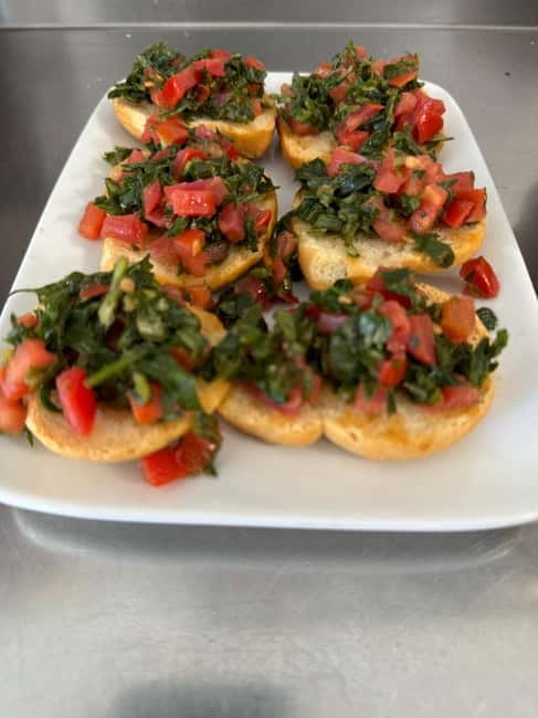 Lecce: Guided Street Food Walking Tour with Food and Wine - Santa Croce and Lecce’s ornate stonework