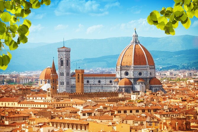 Livorno Shore Excursion: Pisa & Florence in One Day - Ponte Vecchio and the Arno