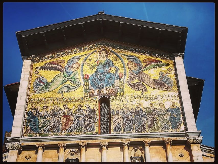 Lucca: 2-Hour City Center Walking Tour - The guides make the biggest difference