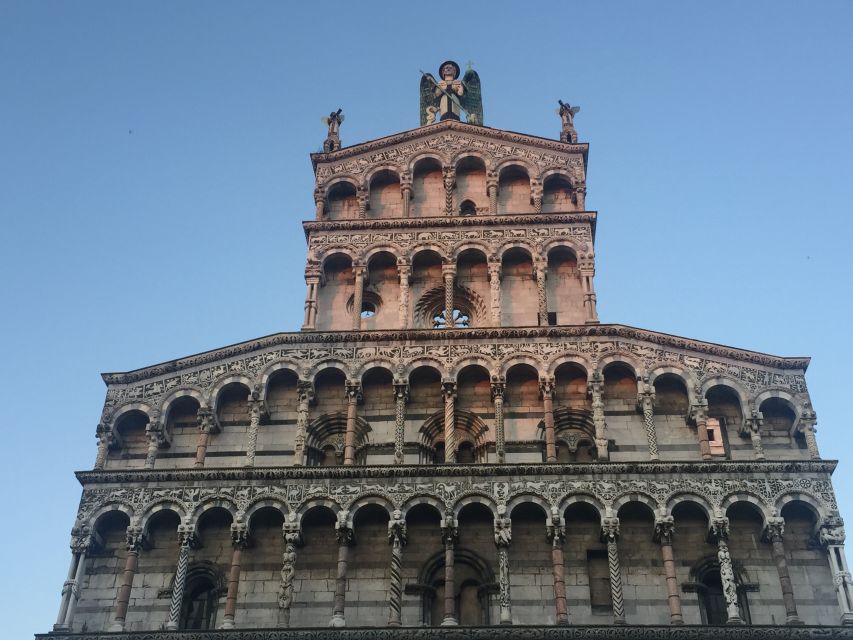 Lucca: 2-Hour City Center Walking Tour - Piazza Napoleone and Via Fillungo