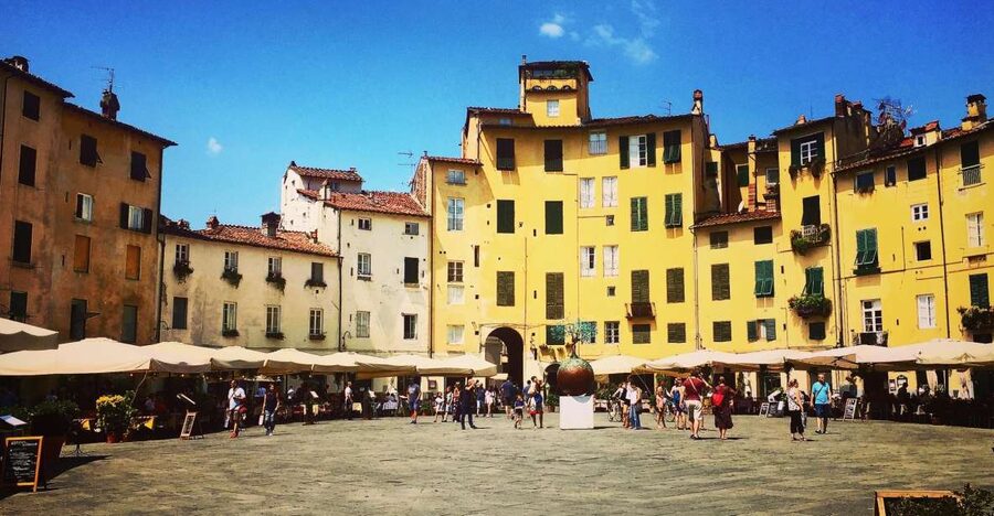 Lucca: 2-Hour City Center Walking Tour - San Frediano and the old city’s layers