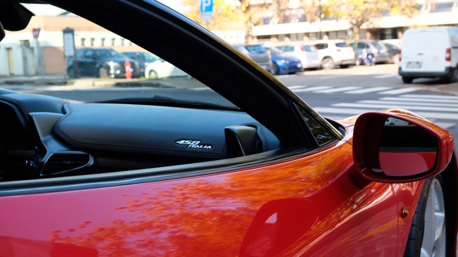Maranello: Test Drive Ferrari 458 - The essential details at a glance