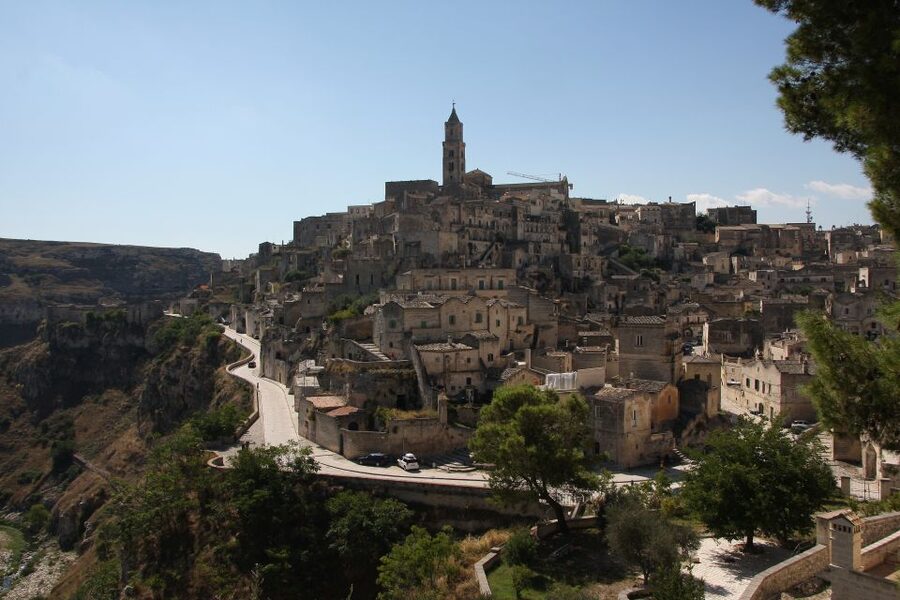 Matera: Guided Walking Tour - Sasso Barisano and Sasso Caveoso