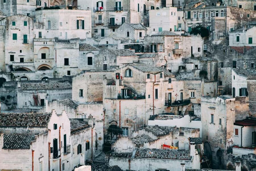 Matera: Sassi History and Culture Walking Tour - The guides: the tour’s greatest strength