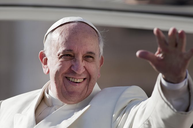 Meet Pope Leo XIV at St Peter Square Vatican City - Meeting at Via della Conciliazione at 7:15