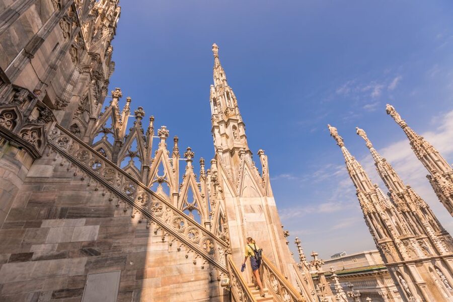 Milan Duomo and Rooftop 2-Hour Guided Tour - Meeting in Piazza del Duomo