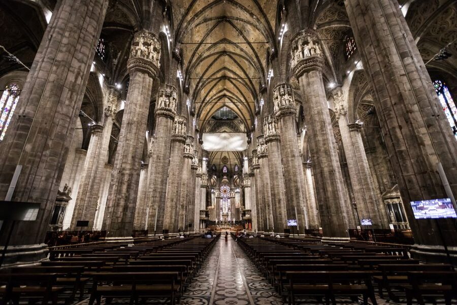 Milan Duomo and Rooftop 2-Hour Guided Tour - What the Guides Add