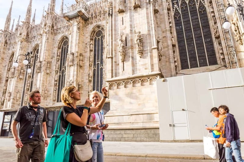 Milan Duomo Rooftops Tour + Optional Hop-on-Hop-off ticket - Who should book this Duomo experience?