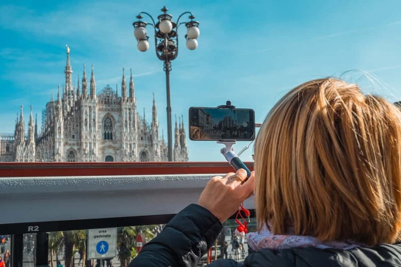 Milan Duomo Rooftops Tour + Optional Hop-on-Hop-off ticket - Group size, narrow spaces, and the pace