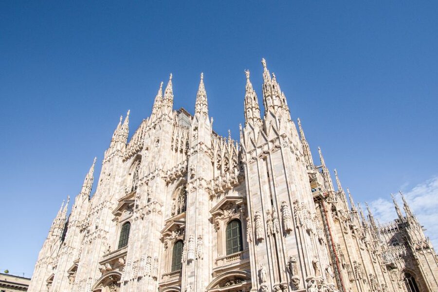 Milan: Fast-Track Milan Cathedral and Terraces Guided Tour - The terraces: Milan’s best close-up view