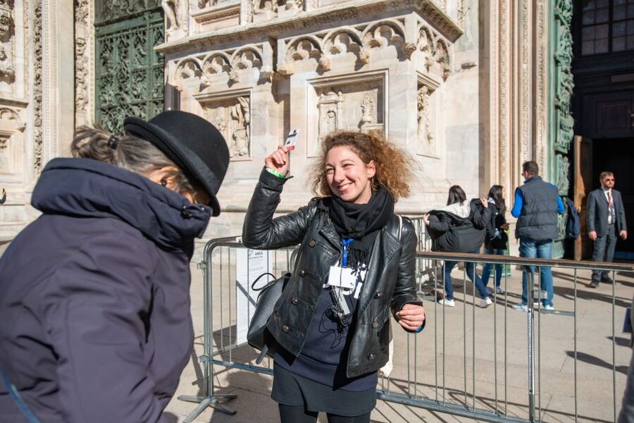 Milan: Fast-Track Milan Cathedral and Terraces Guided Tour - Timing, clothing, and what to bring