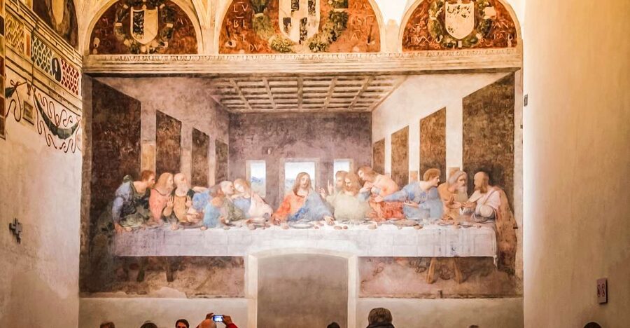 Milan: Guided Walking Tour & Last Supper Visit with Ticket - La Scala and Piazza della Scala