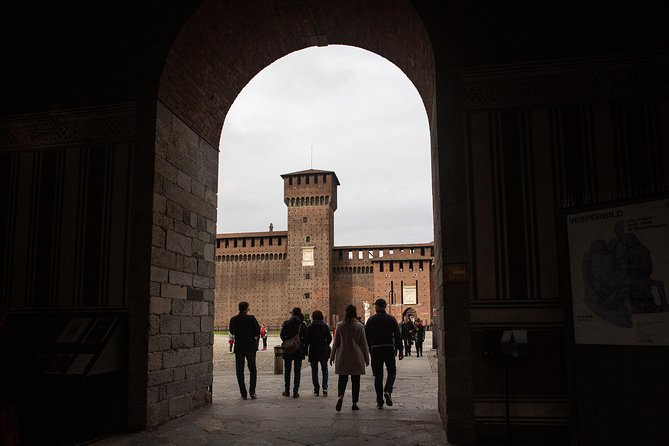 Milan Hop-On Hop-Off Bus Tour with Four Routes - Line B: Porta Venezia and Milan’s modern north
