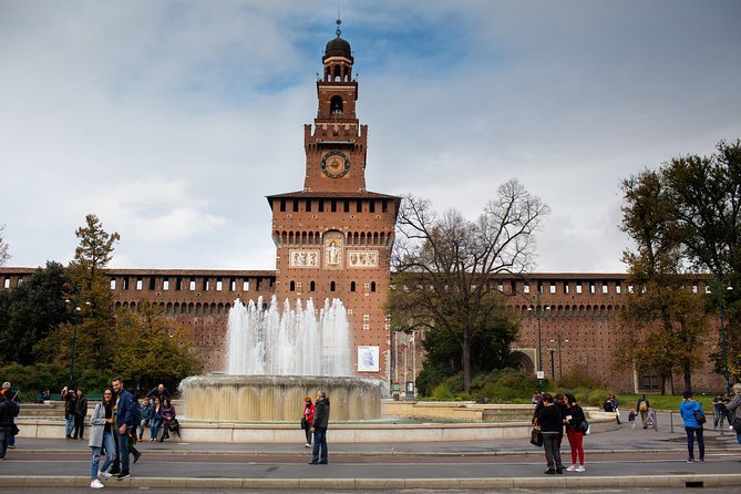 Milan Hop-On Hop-Off Bus Tour with Four Routes - Line D: Navigli, Brera, and an evening-ready route