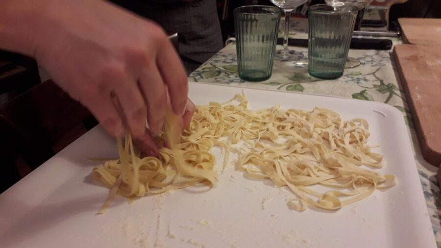 Milan: Italian Cooking Class with Food and Wine - Dietary needs and the limits of the format