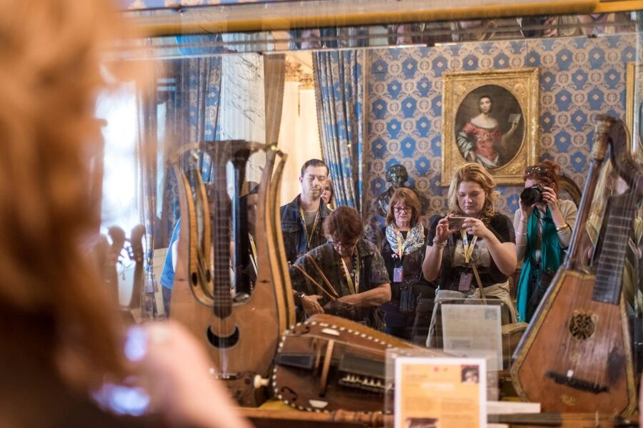 Milan: La Scala Theater & Museum Guided Experience - Wheelchair access and practical restrictions