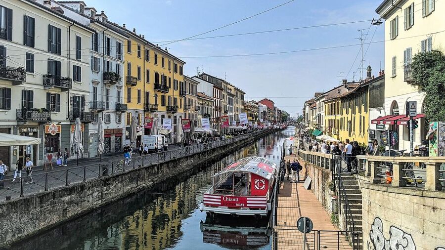 Milan: Navigli District Canal Boat Tour with Aperitivo - San Cristoforo sul Naviglio and Milan’s older canal setting