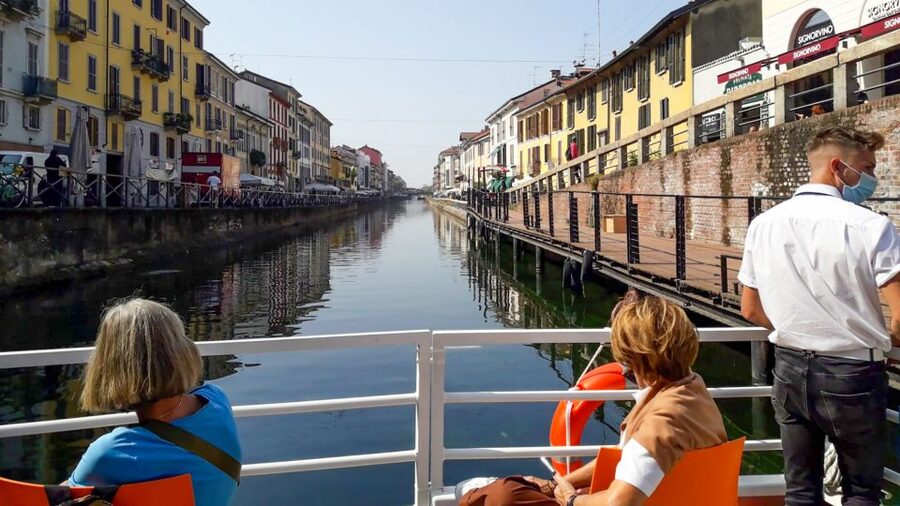 Milan: Navigli District Canal Boat Tour with Aperitivo - Is $41 good value?