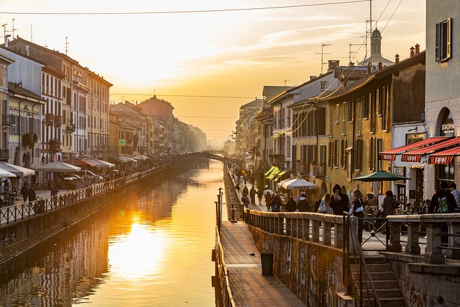 Milan: Navigli Food & Drinks Tour with Eating Europe - Saffron risotto at The Meatball Family