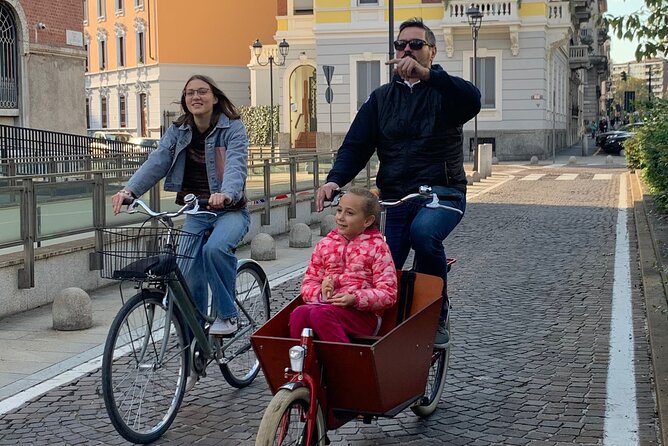 Milan's Hidden Gems: Unique Bike Tour (ENG, NL) - Piazza della Conciliazione reveals Milan’s upscale side