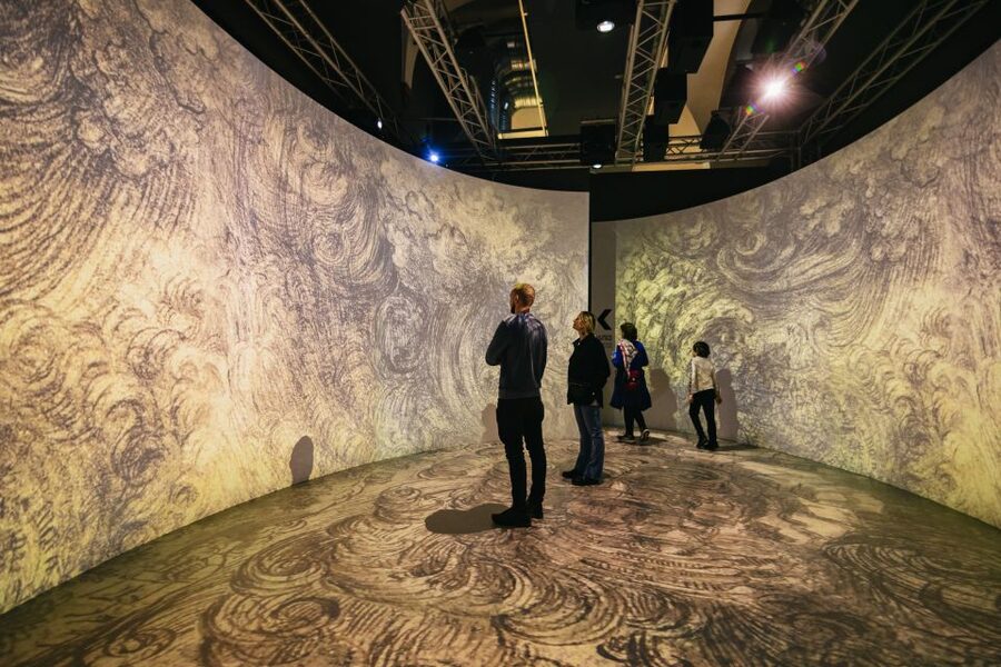 Milan: Science and Technology Leonardo da Vinci Museum Entry - Temporary Displays and Hands-On Learning