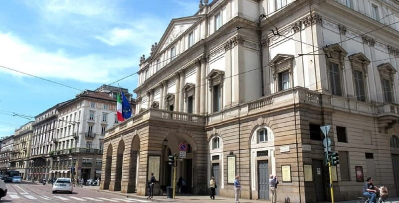 Milan: Skip-the-Line La Scala Museum Tour + Hop On Hop Off - Who will enjoy this La Scala experience?