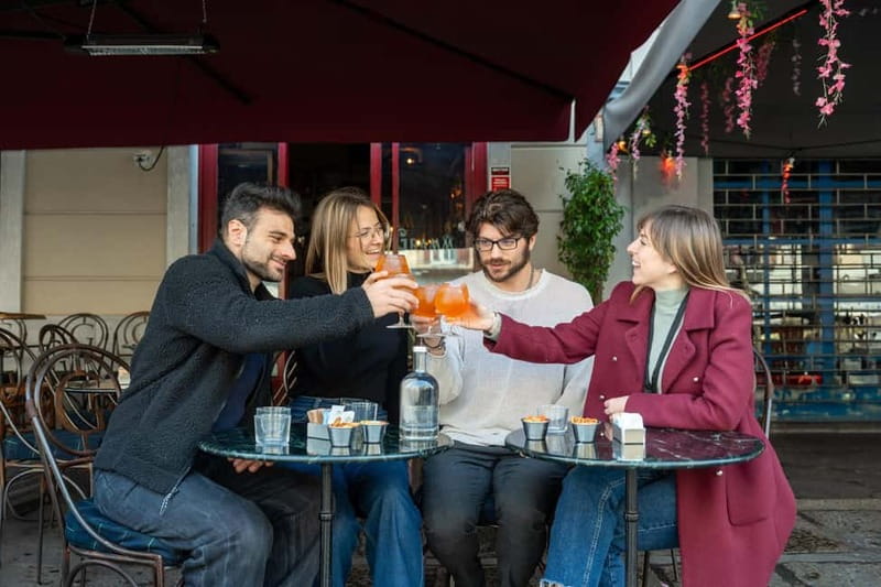 Milan: Sunset Navigli Food & Drinks Tour with a Local - Key points at a glance