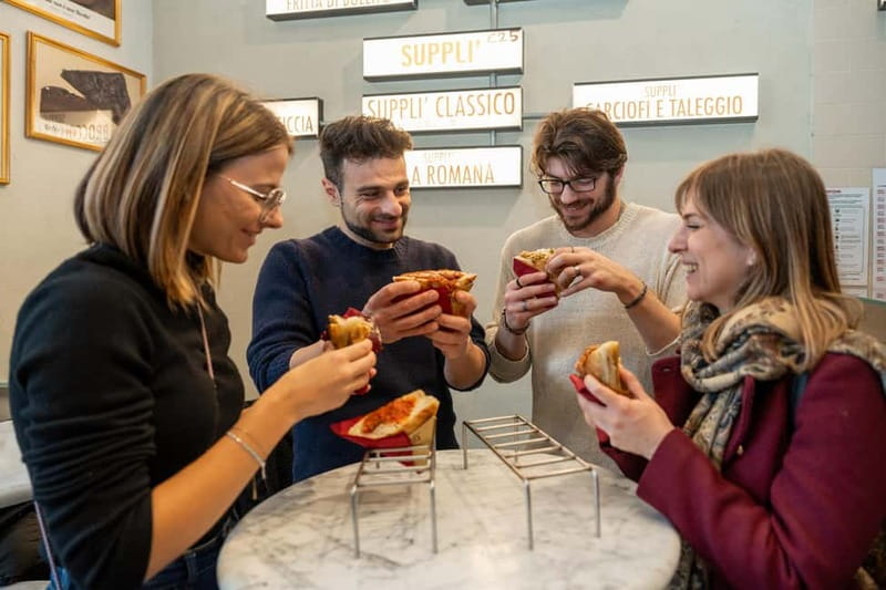 Milan: Sunset Navigli Food & Drinks Tour with a Local - Fifth stop: the Pizza Cone and street-food playfulness